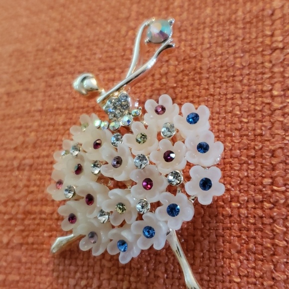 Scarf Pin / Brooch - Picture 2 of 2